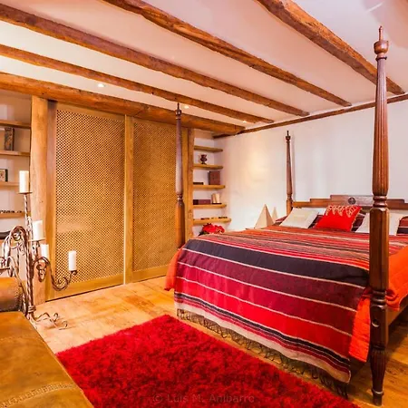 Historic Canarian House, Private Heated Infinity Pool, Bbq, Wifi + Panoramic Ocean Views Arona (Tenerife)